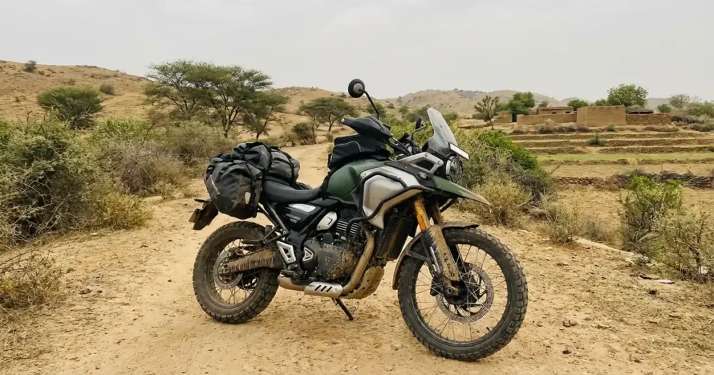 Triumph Scrambler 350 অ্যাডভেঞ্চার বাইক ভারত EMI সামান্য স্যালারি ২০২৬