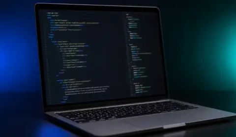 Free-তে Coding শিখুন — সেরা ৭টি ওয়েবসাইট