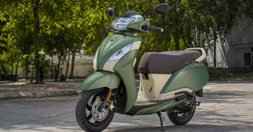 TVS Jupiter 125 নতুন রঙ Ivory Elite Green Copper Bronze mileage price 2026